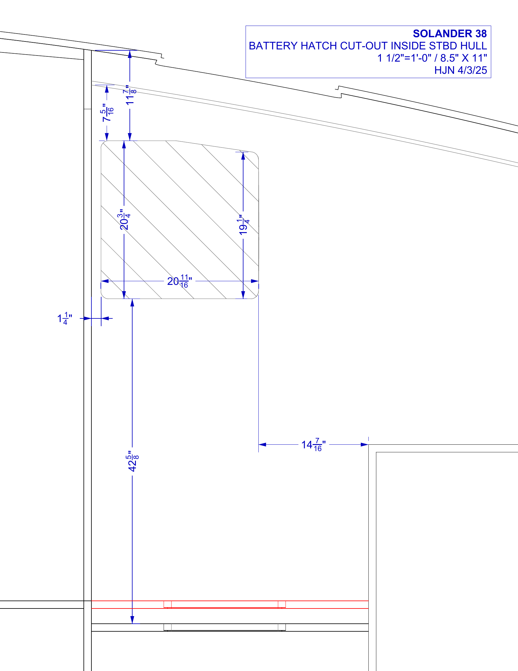 battery hatch in starboard hull
